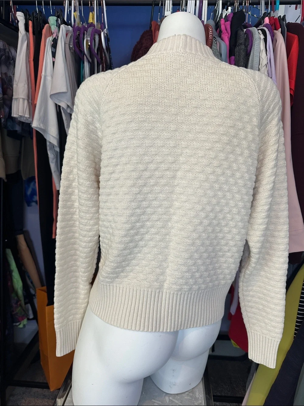 lululemon athletica Cashemere Blend Cream Textured Crewneck Sweater